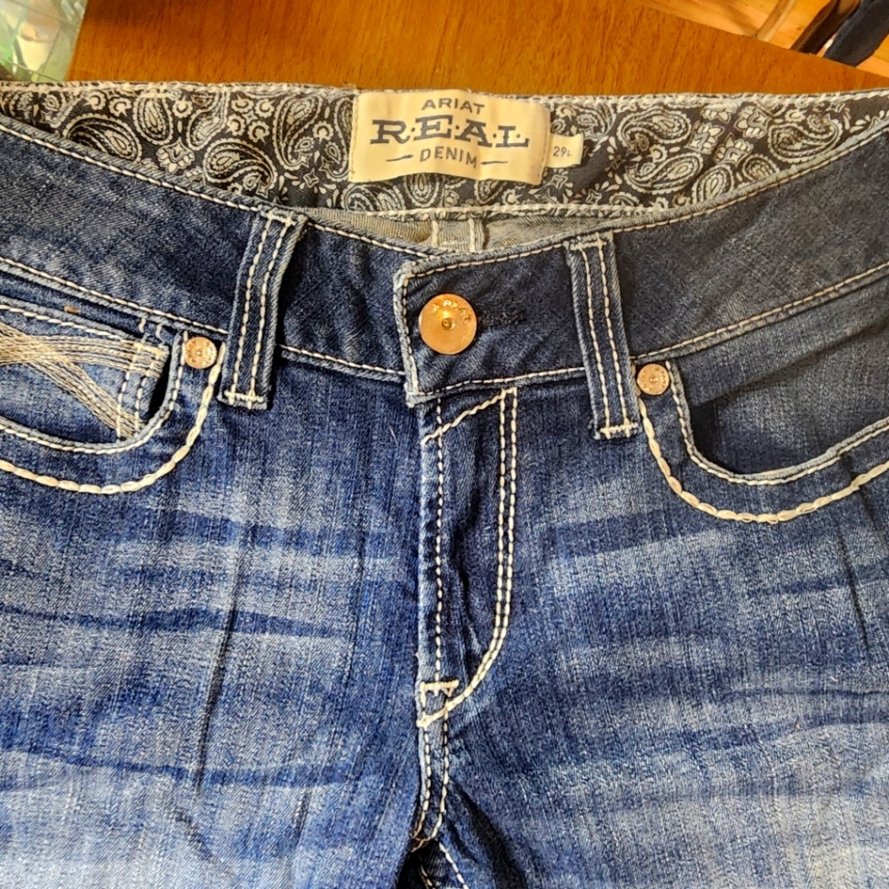 Ariat Women's Jeans size 29L Blue